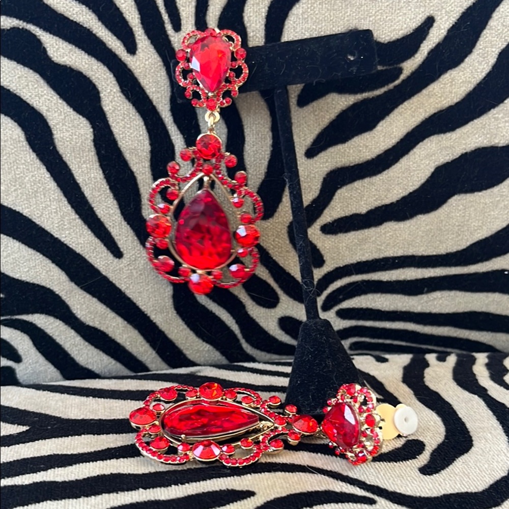Elegant Red Teardrop Clip-On Earrings